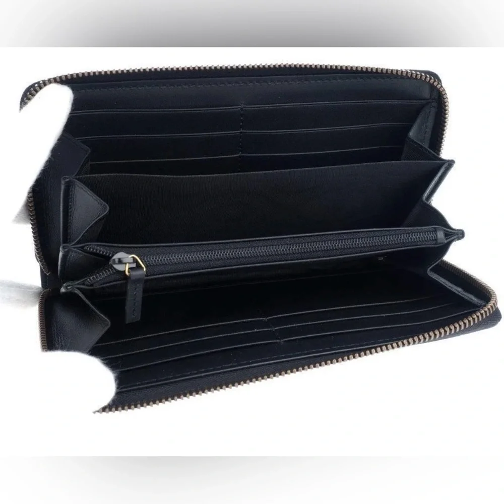 NEW GUCCI BLK LEATHER BLIND FOR LOVE ZIP AROUND LONG CLUTCH WALLET W/BOX UNISEX - Picture 5 of 6